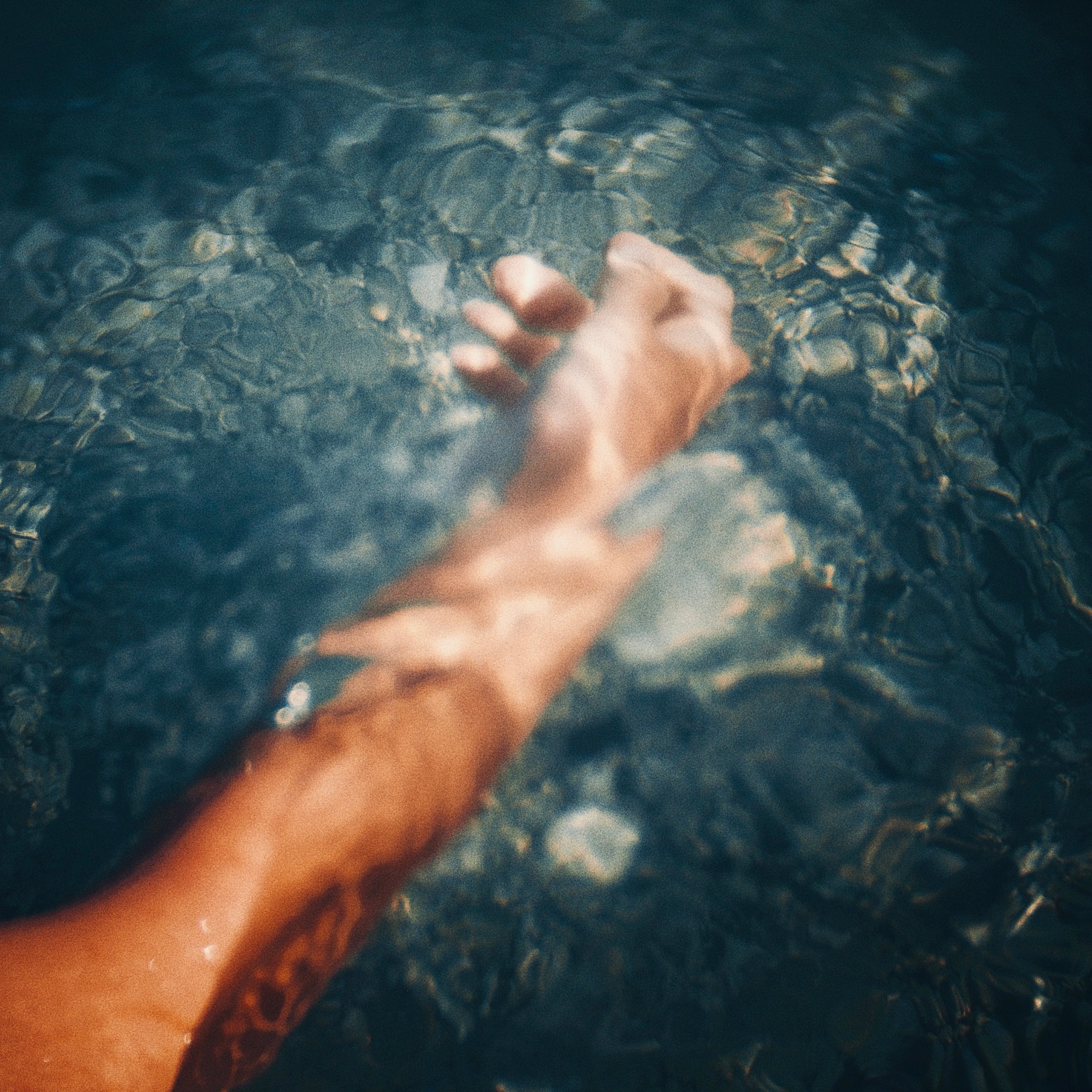 Grabe Tiefer - online -